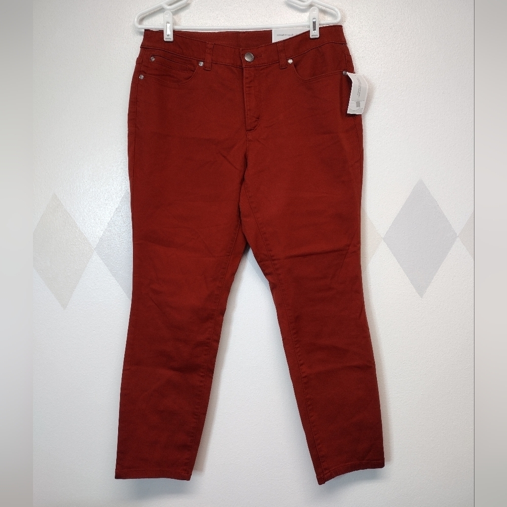 Christopher and Banks Signature Slimming ankle shaped fit mid rise pant …